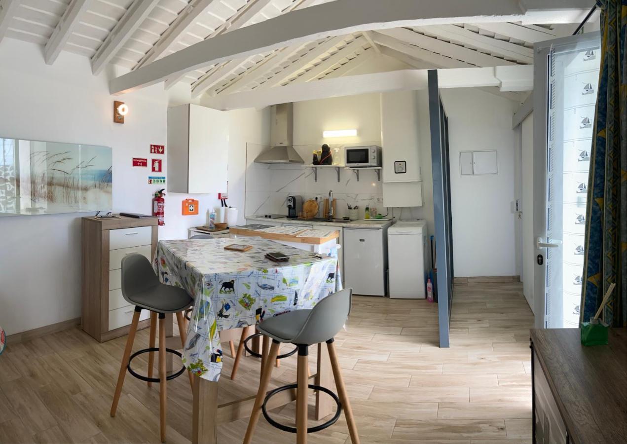 Moradia Terra Cha Sea View 1 To 4 Pers Villa Lomba  Eksteriør billede